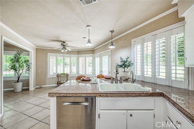 12235 Willow Avenue, Clovis, CA 93619