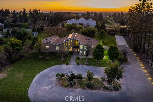 12235 Willow Avenue, Clovis, CA 93619