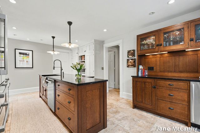 312 Morris Avenue Se, City Of Grand Rapids, MI 49503