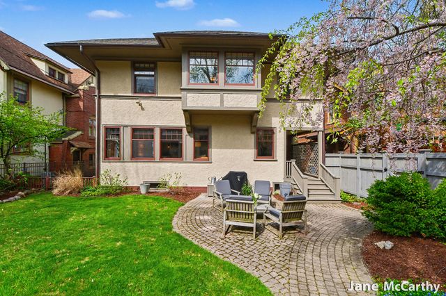 312 Morris Avenue Se, City Of Grand Rapids, MI 49503