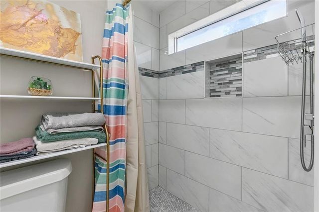 494 Plainville SW Drive, Atlanta, GA 30331