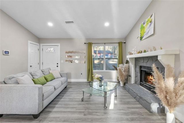 494 Plainville SW Drive, Atlanta, GA 30331