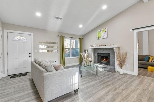 494 Plainville SW Drive, Atlanta, GA 30331