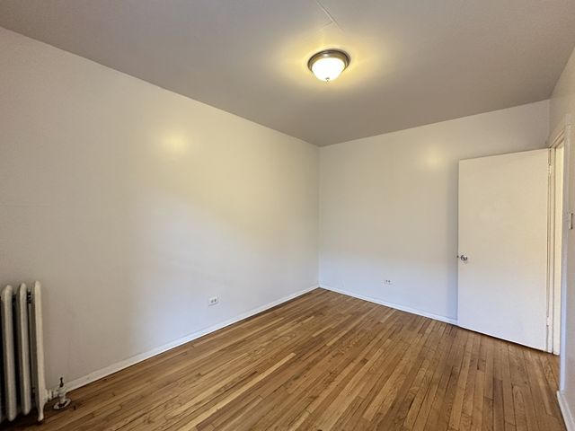 7147 S CONSTANCE Avenue 1E, Chicago, IL 60649