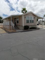 999 S Santa Fe 38, San Jacinto, CA 92583