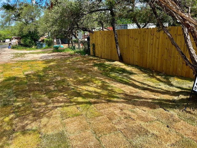 25102 WHITNEY DR, Spicewood, TX 78669