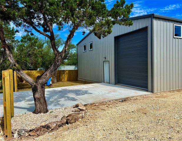 25102 WHITNEY DR, Spicewood, TX 78669