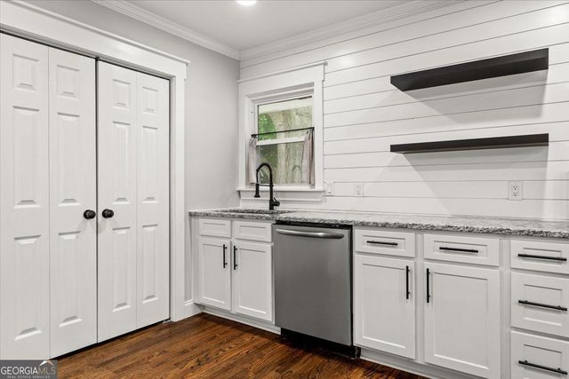 1546 Cloverdale Drive SE, Marietta, GA 30067