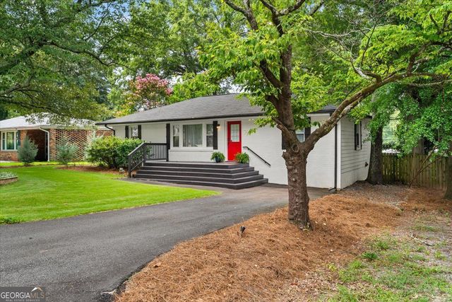 1546 Cloverdale Drive SE, Marietta, GA 30067