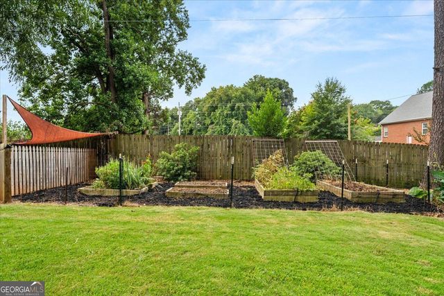 1546 Cloverdale Drive SE, Marietta, GA 30067