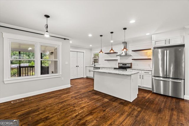 1546 Cloverdale Drive SE, Marietta, GA 30067