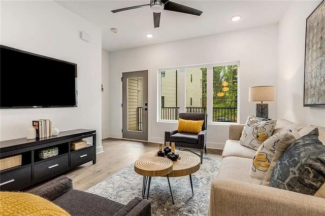 1436 Walker Place SE, Atlanta, GA 30317