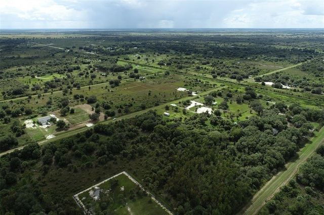 19731 NW 266th Street, Okeechobee, FL 34972