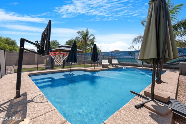 38408 N Dena Court, San Tan Valley, AZ 85140