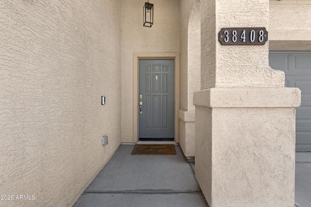 38408 N Dena Court, San Tan Valley, AZ 85140
