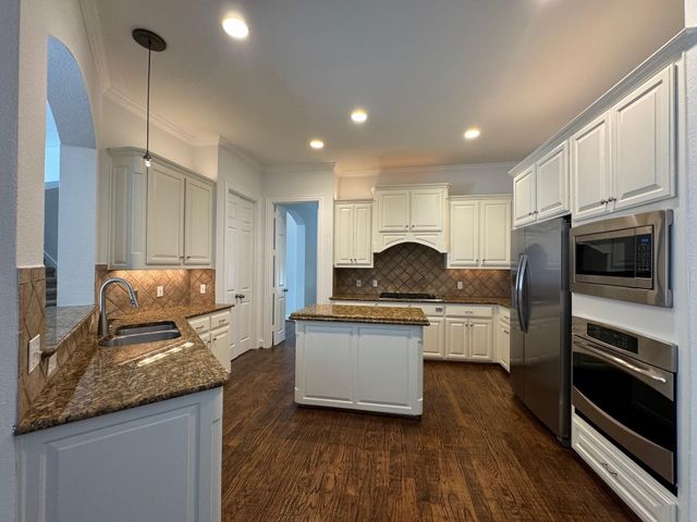 3780 Navarro Way, Frisco, TX 75034