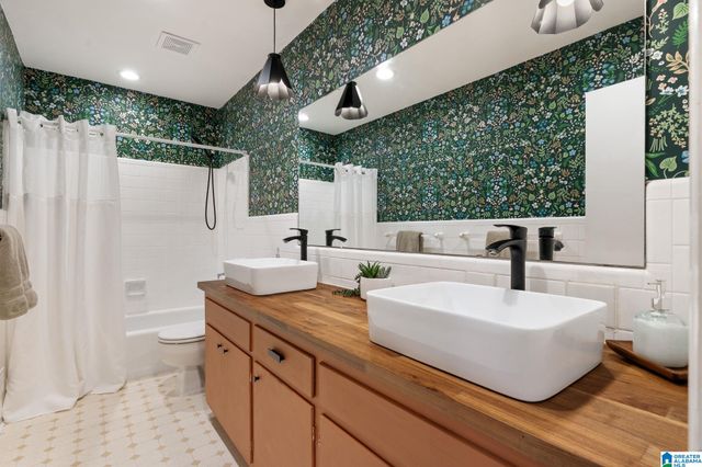 628 HAGOOD STREET, Birmingham, AL 35213