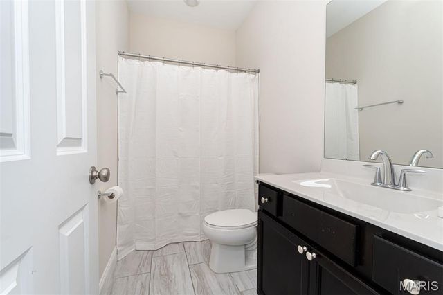 17145 Centaur Station Drive, Wildwood, MO 63040