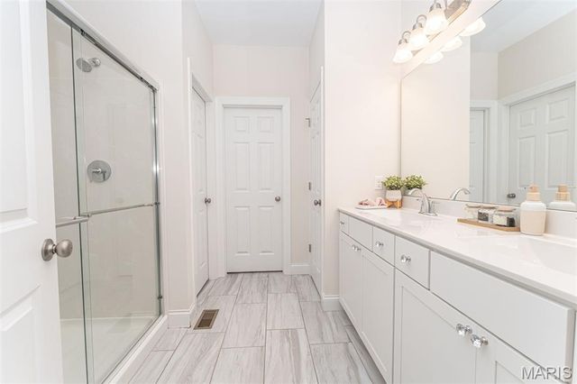 17145 Centaur Station Drive, Wildwood, MO 63040