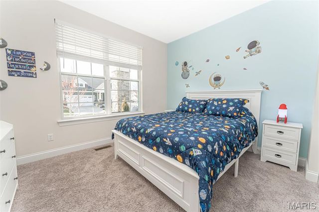 17145 Centaur Station Drive, Wildwood, MO 63040