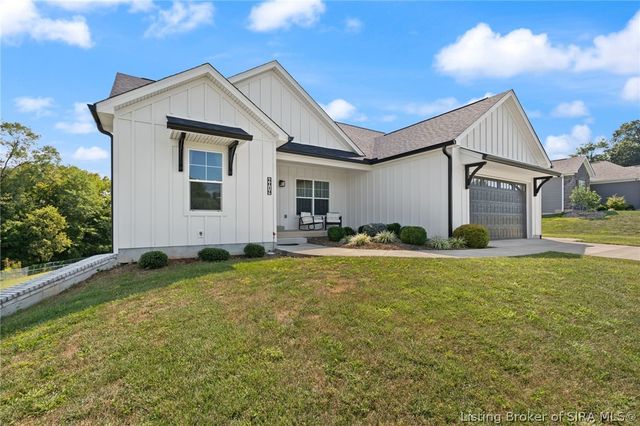 6019 Rising Fawn Court, Georgetown, IN 47122