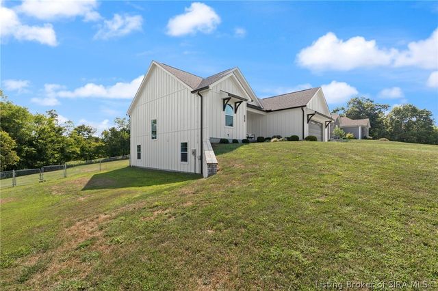 6019 Rising Fawn Court, Georgetown, IN 47122