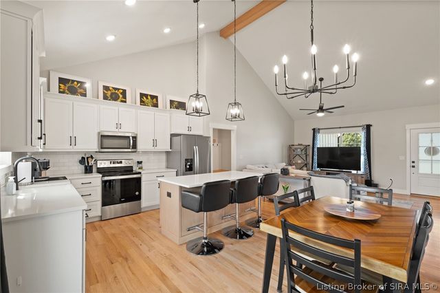 6019 Rising Fawn Court, Georgetown, IN 47122