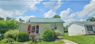 128 W Burroughs Street, Blanchester, OH 45107