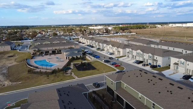 1635 THICKET AVENUE, Davenport, FL 33837