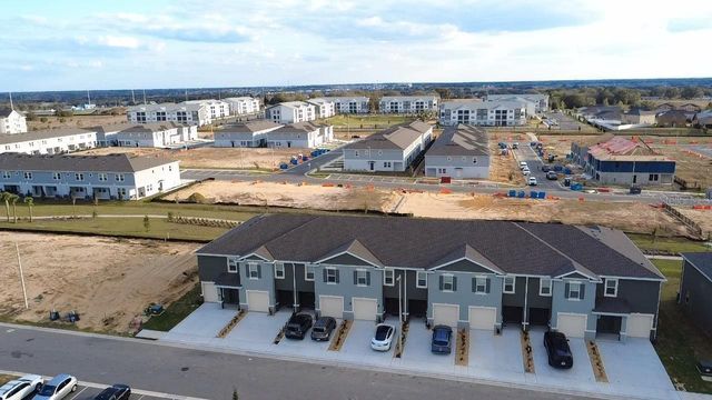 1635 THICKET AVENUE, Davenport, FL 33837