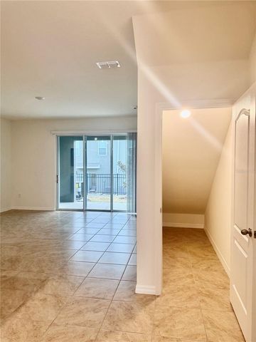 1635 THICKET AVENUE, Davenport, FL 33837