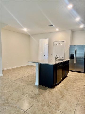 1635 THICKET AVENUE, Davenport, FL 33837