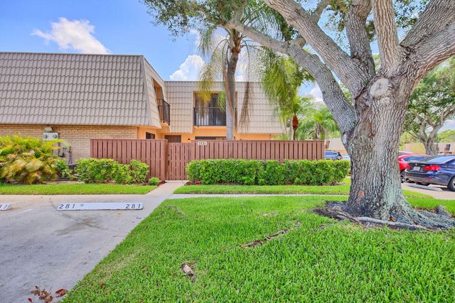 5731 57th Way 42a, West Palm Beach, FL 33409