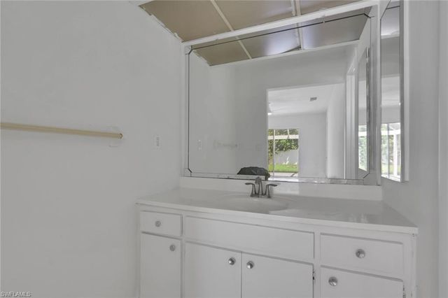105 SE 44th TER, Cape Coral, FL 33904