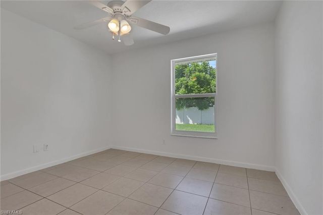 105 SE 44th TER, Cape Coral, FL 33904