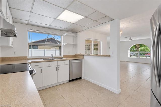 105 SE 44th TER, Cape Coral, FL 33904