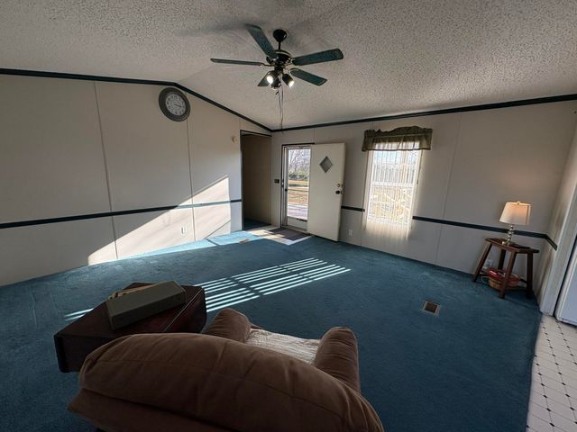 453 Savanah Road, Crane, MO 65633