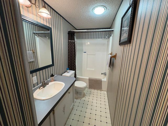 453 Savanah Road, Crane, MO 65633