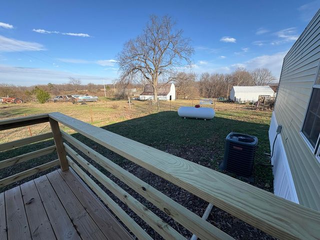 453 Savanah Road, Crane, MO 65633