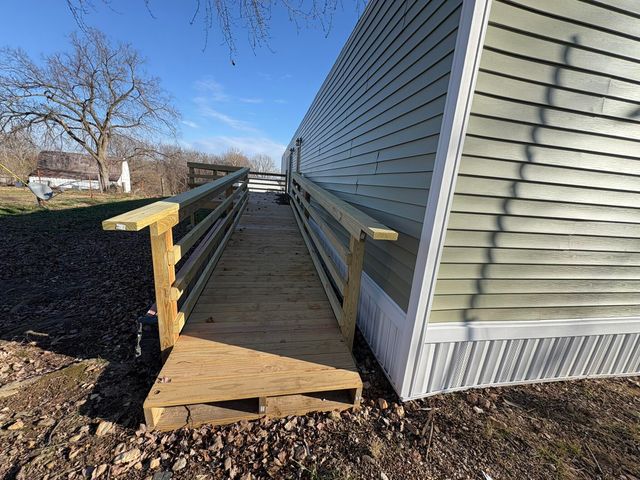 453 Savanah Road, Crane, MO 65633