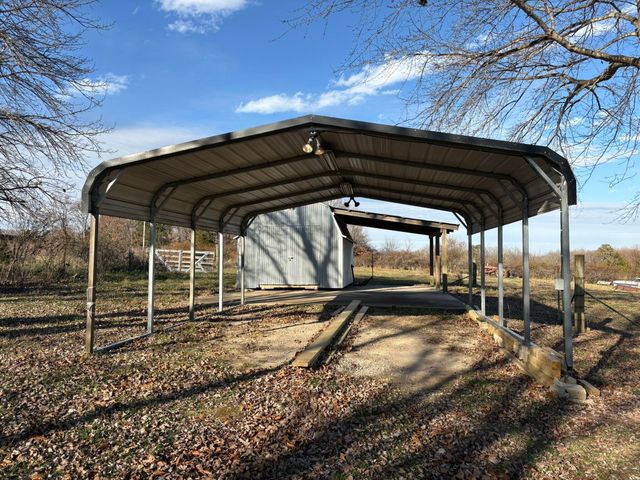 453 Savanah Road, Crane, MO 65633