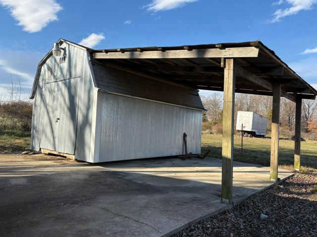 453 Savanah Road, Crane, MO 65633