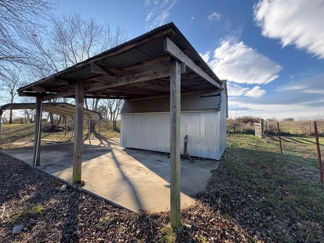 453 Savanah Road, Crane, MO 65633