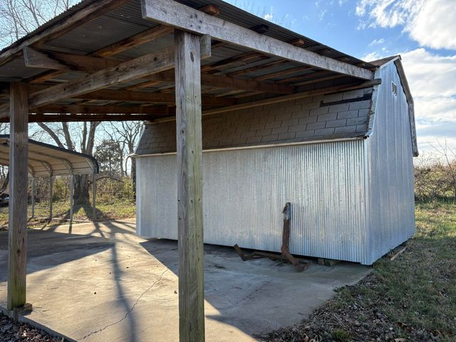 453 Savanah Road, Crane, MO 65633