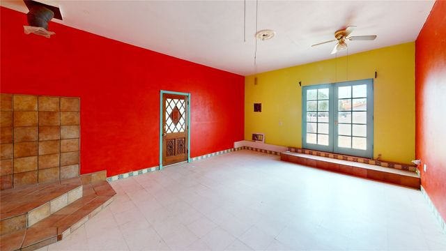 34 Emily, Santa Fe, NM 87508