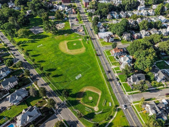 275 Broadway St, Chicopee, MA 01020