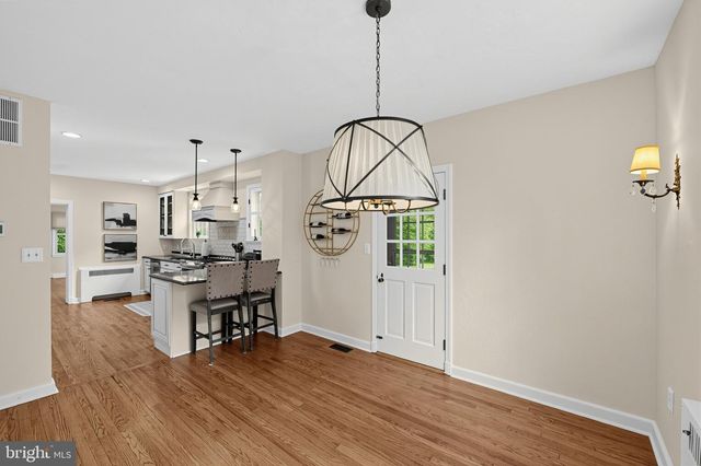 106 N BEAUMONT AVE, Catonsville, MD 21228