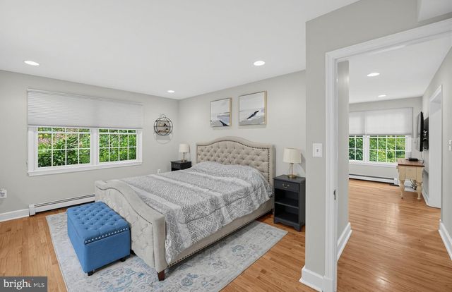 106 N BEAUMONT AVE, Catonsville, MD 21228
