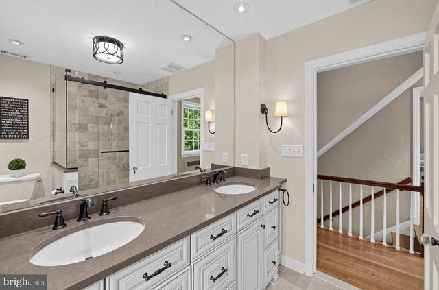 106 N BEAUMONT AVE, Catonsville, MD 21228