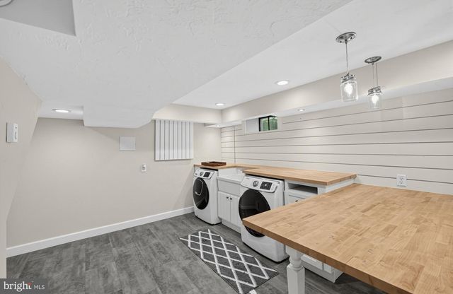 106 N BEAUMONT AVE, Catonsville, MD 21228